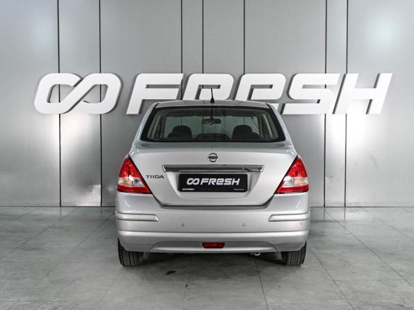 Nissan Tiida I с пробегом 2010 года, цена 690 000 рублей, 290648 км, седан, Автокод Объявления