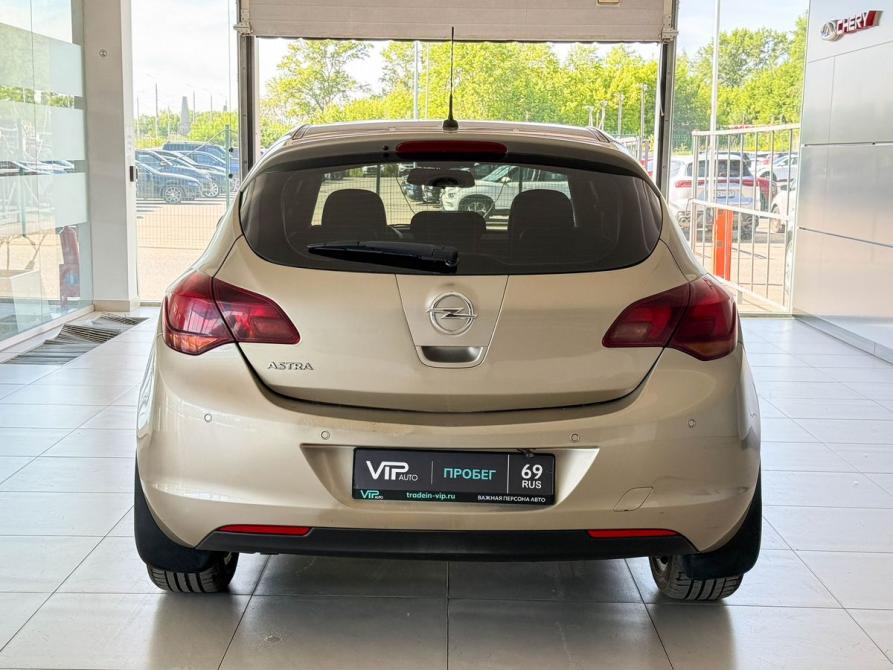 Opel Astra J Тверь  - изображение 5