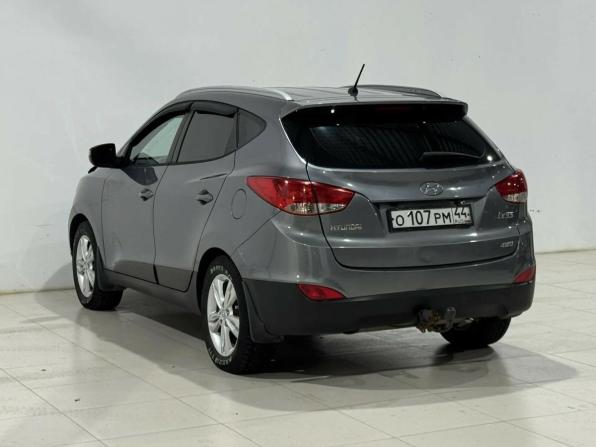 Hyundai ix35 I с пробегом 2011 года, цена 1 080 000 рублей, 199205 км, внедорожник, Автокод Объявления