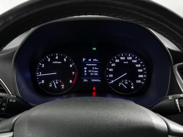 Hyundai Solaris II с пробегом 2017 года, цена 1 362 000 рублей, 100300 км, седан, Автокод Объявления