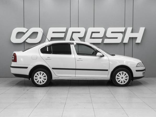 Skoda Octavia II (A5) с пробегом 2008 года, цена 750 000 рублей, 276409 км, лифтбек, Автокод Объявления