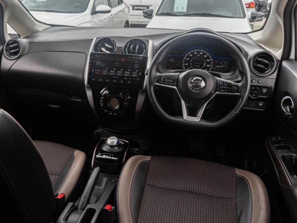 Nissan Note II Рестайлинг с пробегом 2017 года, цена 1 320 000 рублей, 132602 км, хэтчбек, Автокод Объявления