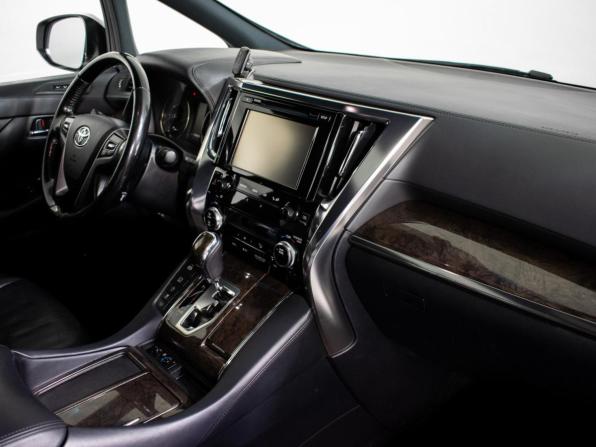 Toyota Alphard III Рестайлинг с пробегом 2019 года, цена 5 250 000 рублей, 153612 км, минивэн, Автокод Объявления