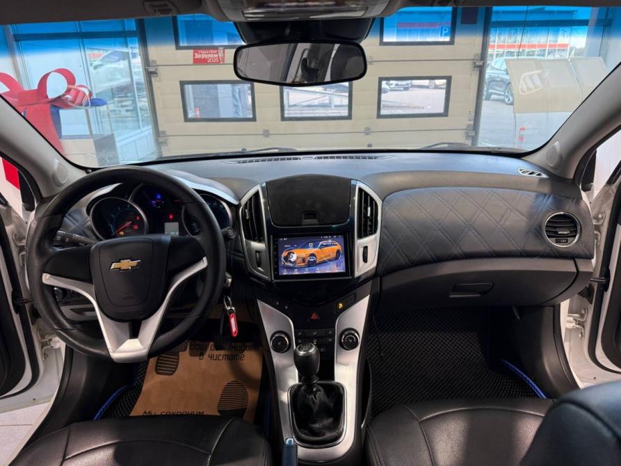 Chevrolet Cruze I Рестайлинг Орел  - изображение 12