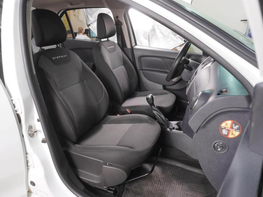 Renault Logan II Рестайлинг Воронеж  - изображение 8
