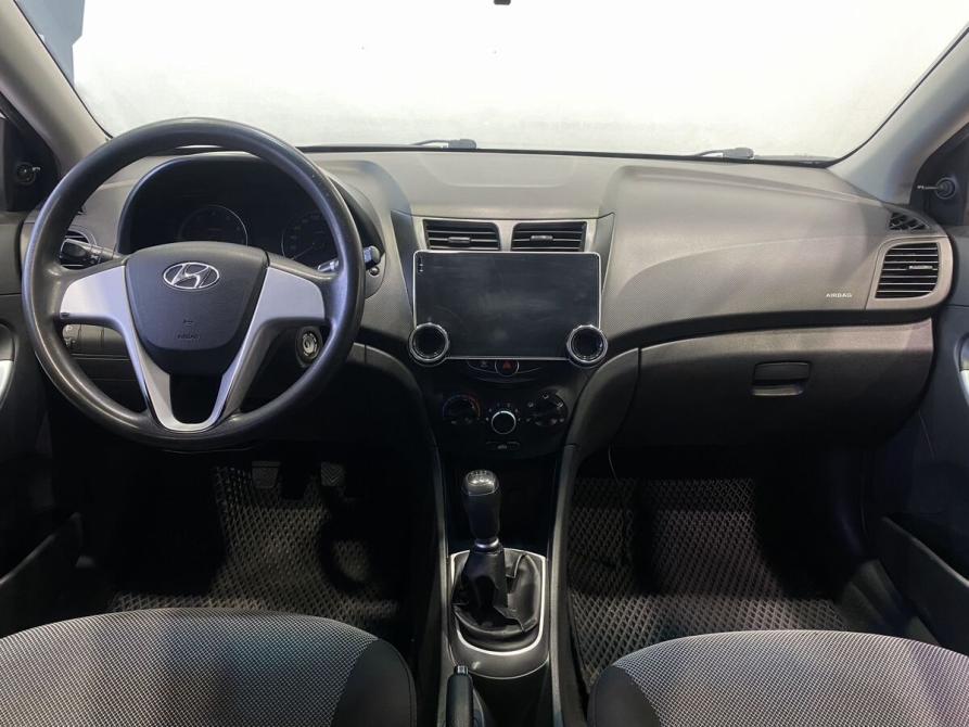 Hyundai Solaris I Ростов-на-Дону  - изображение 19