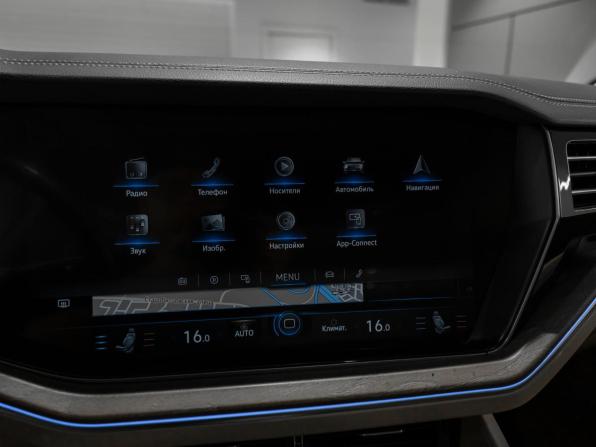 Volkswagen Touareg III с пробегом 2018 года, цена 4 200 000 рублей, 189266 км, внедорожник, Автокод Объявления