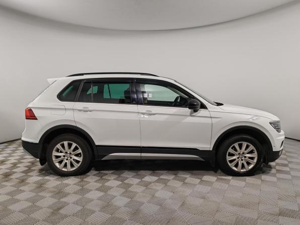 Volkswagen Tiguan II с пробегом 2020 года, цена 2 750 000 рублей, 137822 км, внедорожник, Автокод Объявления