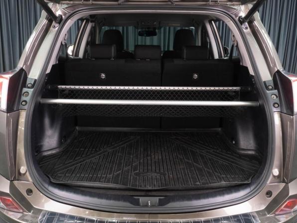 Toyota RAV4 IV (XA40) Рестайлинг с пробегом 2017 года, цена 2 299 000 рублей, 177669 км, внедорожник, Автокод Объявления