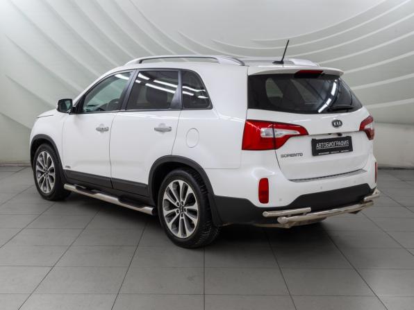Kia Sorento II Рестайлинг с пробегом 2013 года, цена 1 568 000 рублей, 210589 км, внедорожник, Автокод Объявления