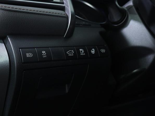 Toyota Camry VIII (XV70) с пробегом 2019 года, цена 2 420 000 рублей, 142460 км, седан, Автокод Объявления