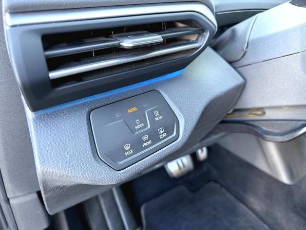 Volkswagen ID.4 с пробегом 2021 года, цена 3 590 000 рублей, 53387 км, внедорожник, Автокод Объявления