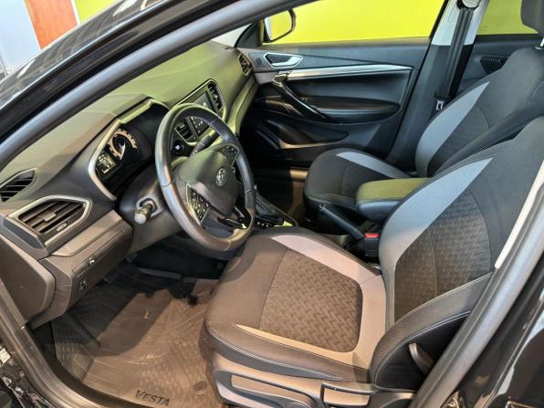Lada (ВАЗ) Vesta I Рестайлинг (NG) с пробегом 2024 года, цена 1 299 000 рублей, 34954 км, седан, Автокод Объявления
