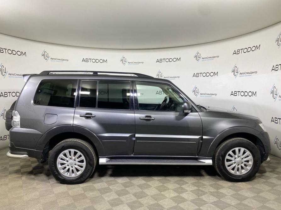 Mitsubishi Pajero IV Рестайлинг 1 Москва  - изображение 5