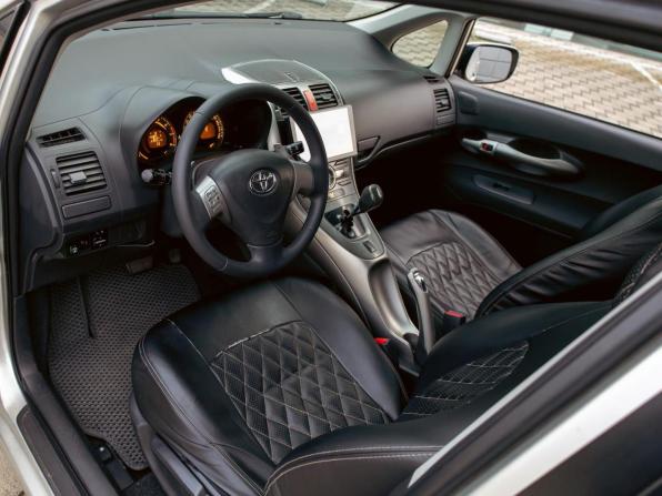Toyota Auris I с пробегом 2007 года, цена 695 000 рублей, 234000 км, хэтчбек, Автокод Объявления