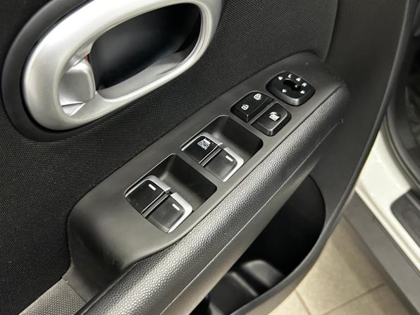 Kia Soul II Рестайлинг с пробегом 2018 года, цена 1 916 000 рублей, 59762 км, хэтчбек, Автокод Объявления