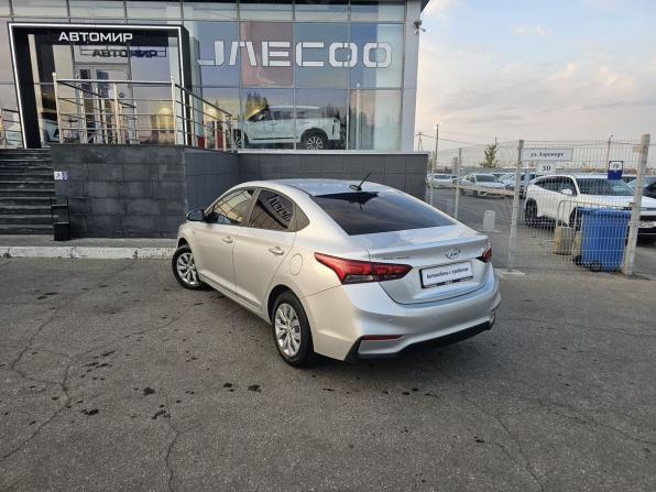 Hyundai Solaris II Рестайлинг с пробегом 2020 года, цена 1 350 000 рублей, 155201 км, седан, Автокод Объявления