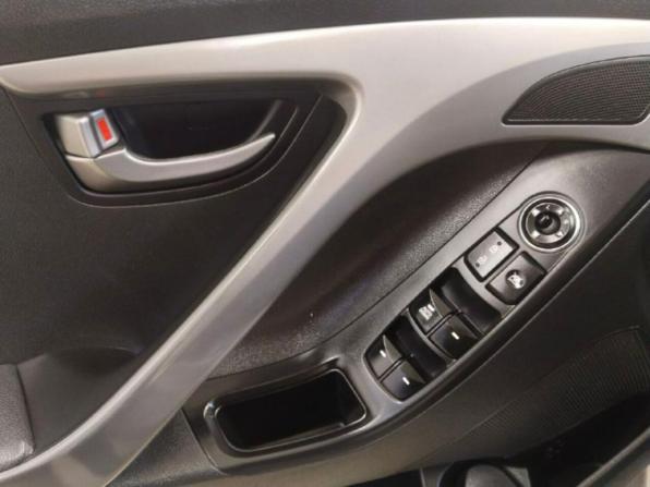 Hyundai Elantra V (MD) Рестайлинг с пробегом 2015 года, цена 930 000 рублей, 120547 км, седан, Автокод Объявления
