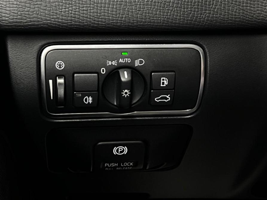Volvo XC60 I Рестайлинг Санкт-Петербург  - изображение 16