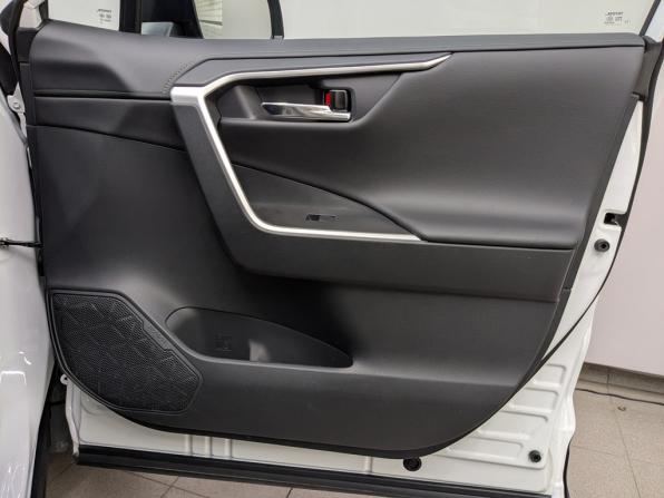Toyota RAV4 V (XA50) с пробегом 2025 года, цена 4 100 000 рублей, 2500 км, внедорожник, Автокод Объявления