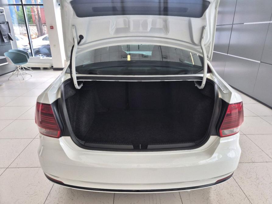 Volkswagen Polo V Рестайлинг Екатеринбург  - изображение 23