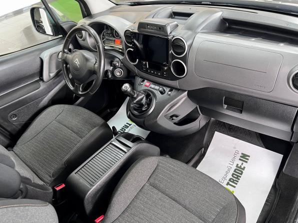 Citroen Berlingo II Рестайлинг 2 с пробегом 2017 года, цена 1 295 000 рублей, 92898 км, компактвэн, Автокод Объявления