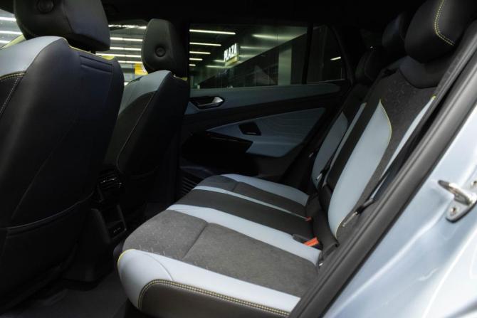 Volkswagen ID.4 с пробегом 2022 года, цена 4 379 000 рублей, 17474 км, внедорожник, Автокод Объявления