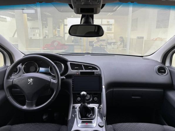 Peugeot 3008 I Рестайлинг с пробегом 2014 года, цена 905 000 рублей, 194419 км, внедорожник, Автокод Объявления
