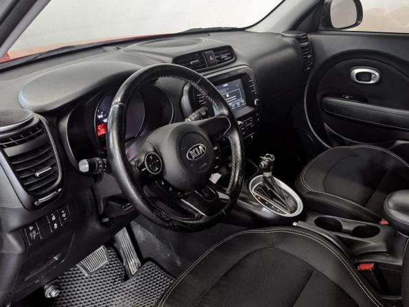 Kia Soul II Рестайлинг с пробегом 2018 года, цена 1 550 000 рублей, 165396 км, хэтчбек, Автокод Объявления