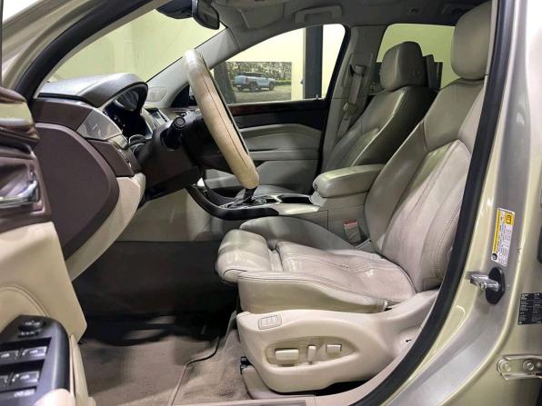 Cadillac SRX II Рестайлинг с пробегом 2013 года, цена 999 000 рублей, 241900 км, внедорожник, Автокод Объявления