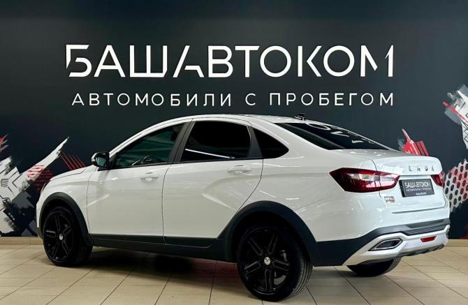 Lada (ВАЗ) Vesta I Рестайлинг (NG) с пробегом 2023 года, цена 1 365 000 рублей, 34155 км, седан, Автокод Объявления