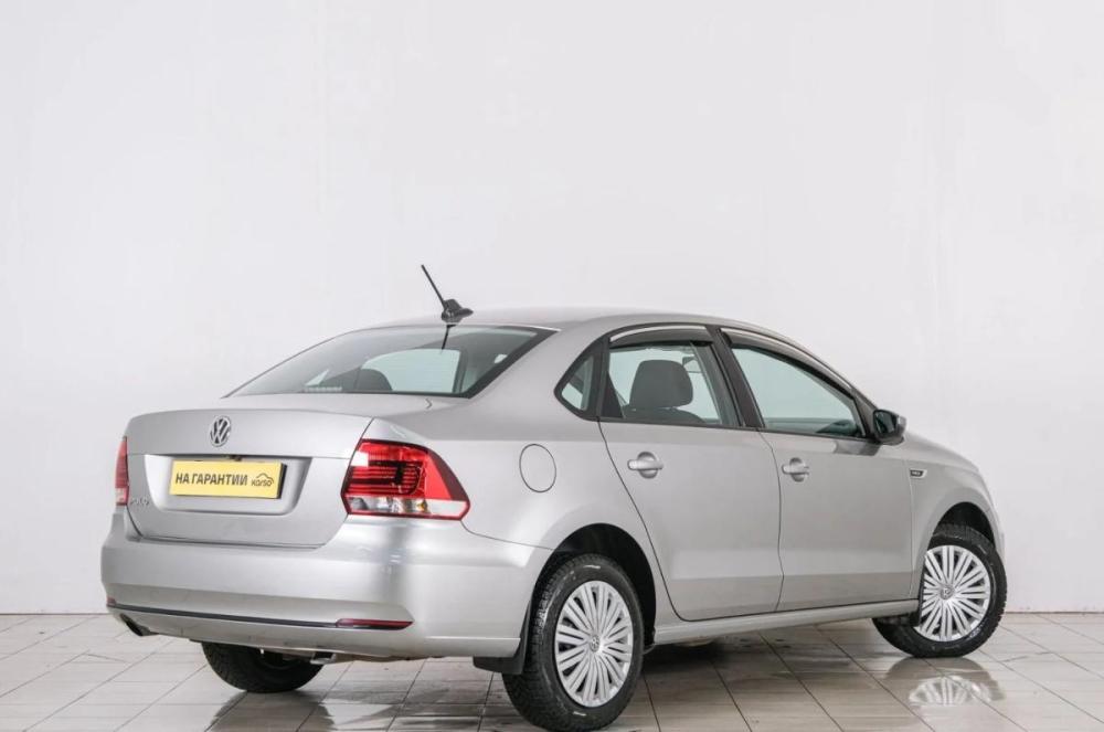 Volkswagen Polo V Рестайлинг Красноярск  - изображение 7