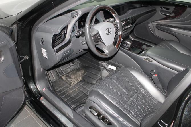 Lexus LS V с пробегом 2018 года, цена 8 500 000 рублей, 35556 км, седан, Автокод Объявления