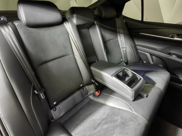 Toyota Camry IX (XV80) China Market с пробегом 2025 года, цена 4 149 000 рублей, 1291 км, седан, Автокод Объявления