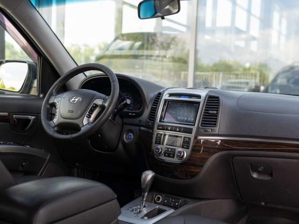 Hyundai Santa Fe II Рестайлинг с пробегом 2012 года, цена 1 500 000 рублей, 253401 км, внедорожник, Автокод Объявления