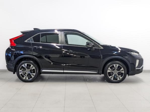 Mitsubishi Eclipse Cross I с пробегом 2019 года, цена 1 995 000 рублей, 38331 км, внедорожник, Автокод Объявления