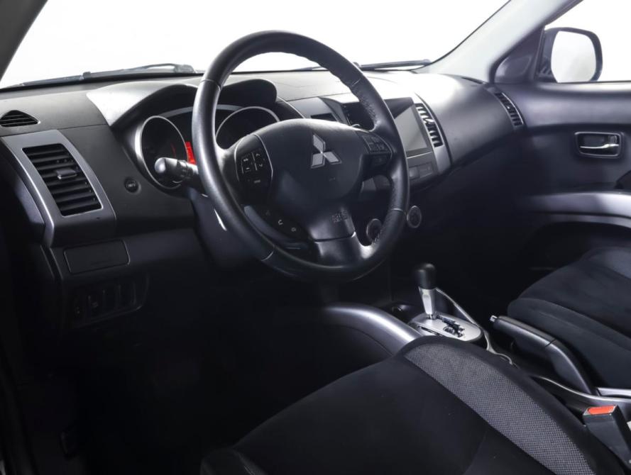 Mitsubishi Outlander II Москва  - изображение 15