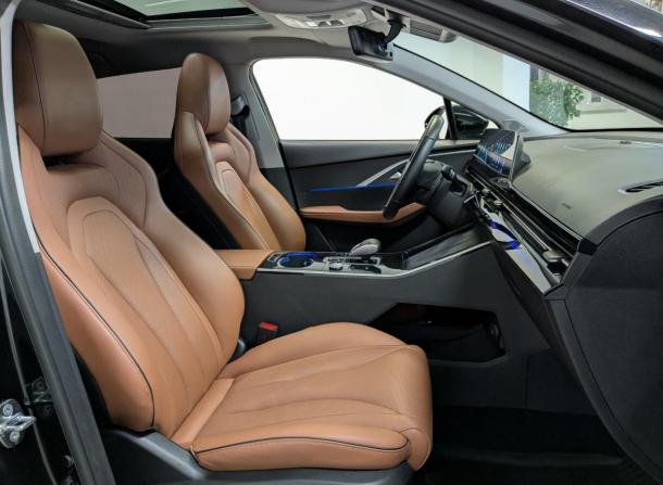 Omoda C5 I с пробегом 2023 года, цена 1 750 000 рублей, 62791 км, внедорожник, Автокод Объявления