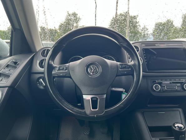 Volkswagen Tiguan I Рестайлинг с пробегом 2014 года, цена 1 210 600 рублей, 180167 км, внедорожник, Автокод Объявления