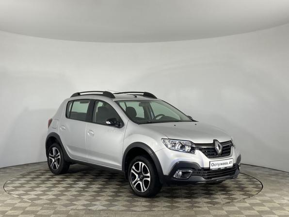 Renault Sandero II Рестайлинг с пробегом 2020 года, цена 1 390 000 рублей, 59019 км, хэтчбек, Автокод Объявления