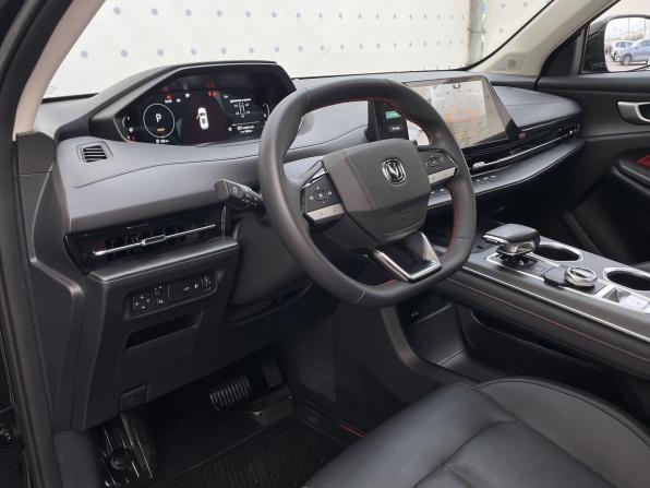 Changan UNI-S I с пробегом 2024 года, цена 2 370 000 рублей, 3870 км, внедорожник, Автокод Объявления