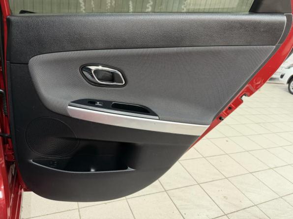 Kia Ceed II с пробегом 2012 года, цена 1 099 000 рублей, 204760 км, универсал, Автокод Объявления