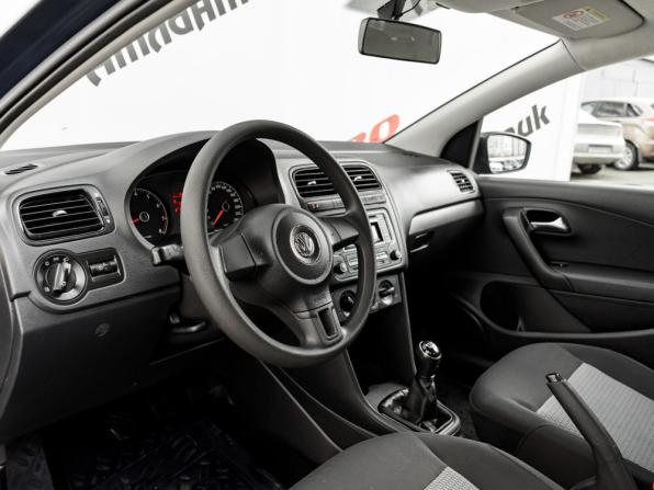 Volkswagen Polo V с пробегом 2013 года, цена 760 000 рублей, 100034 км, седан, Автокод Объявления