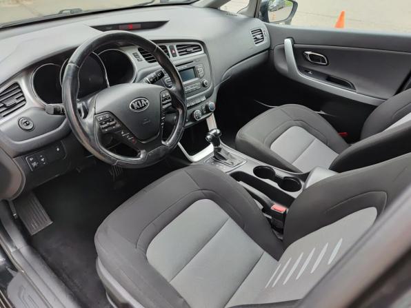 Kia Ceed II с пробегом 2013 года, цена 967 000 рублей, 175638 км, хэтчбек, Автокод Объявления