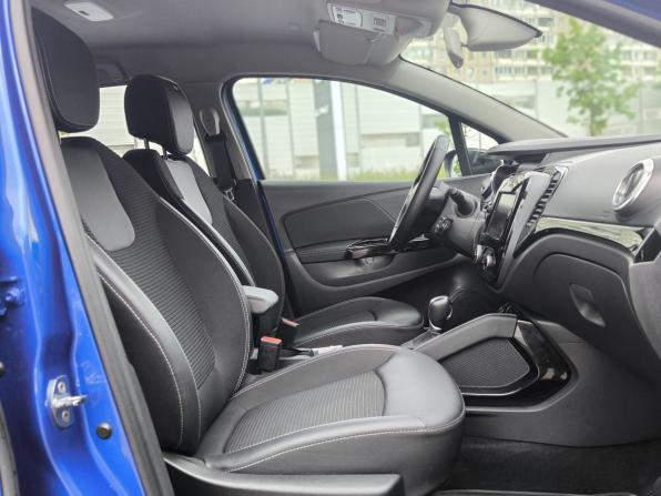 Renault Kaptur I Рестайлинг с пробегом 2021 года, цена 1 650 000 рублей, 72223 км, внедорожник, Автокод Объявления