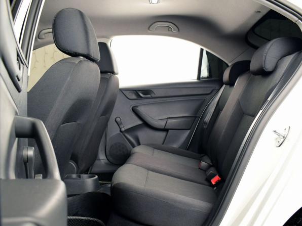 Skoda Rapid I с пробегом 2015 года, цена 805 995 рублей, 207360 км, лифтбек, Автокод Объявления