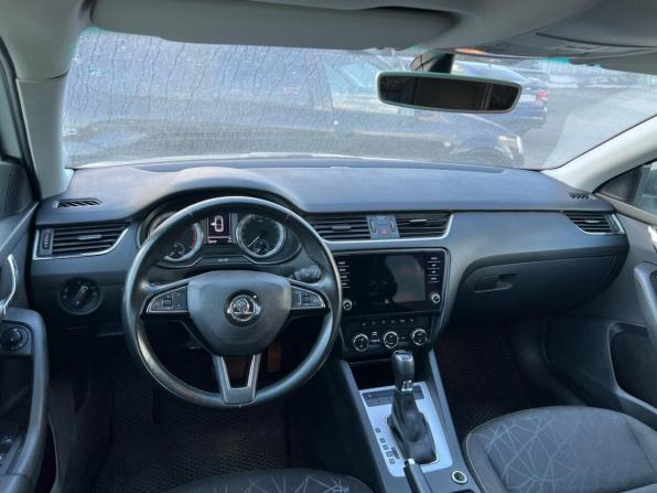 Skoda Octavia III (A7) Рестайлинг с пробегом 2019 года, цена 1 820 000 рублей, 123177 км, лифтбек, Автокод Объявления
