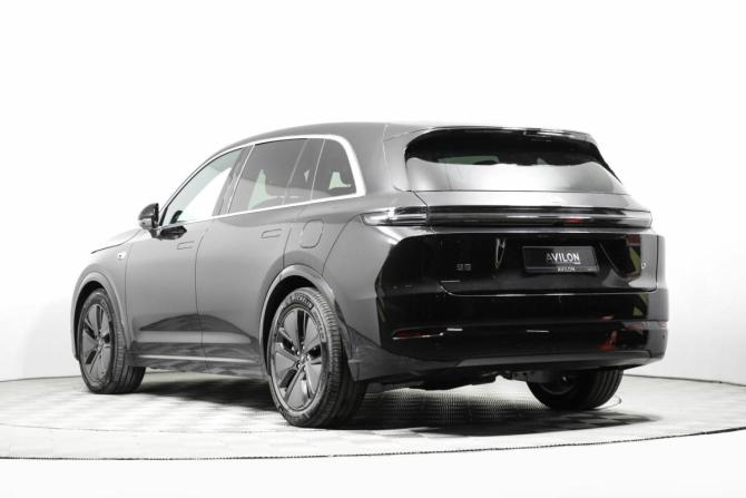 Новый Li Auto (Lixiang) L7 I Рестайлинг 2025 года, цена 10 926 535 рублей, внедорожник, Автокод Объявления