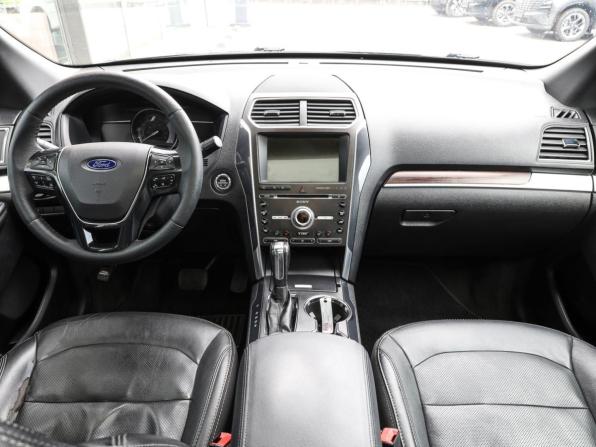 Ford Explorer V Рестайлинг с пробегом 2018 года, цена 2 571 000 рублей, 174777 км, внедорожник, Автокод Объявления