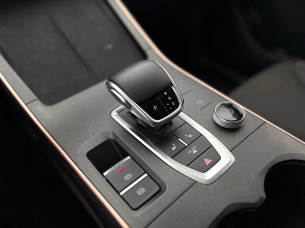 Omoda C5 I с пробегом 2024 года, цена 1 750 000 рублей, 22000 км, внедорожник, Автокод Объявления
